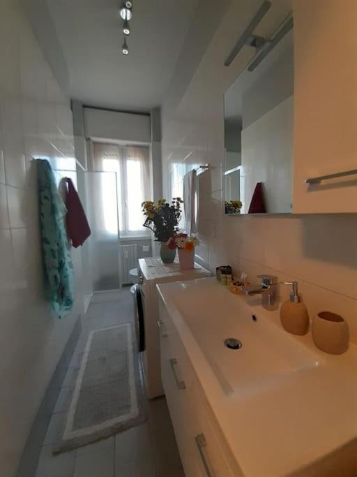 Appartamento Incantevole: Milano Milão Exterior foto